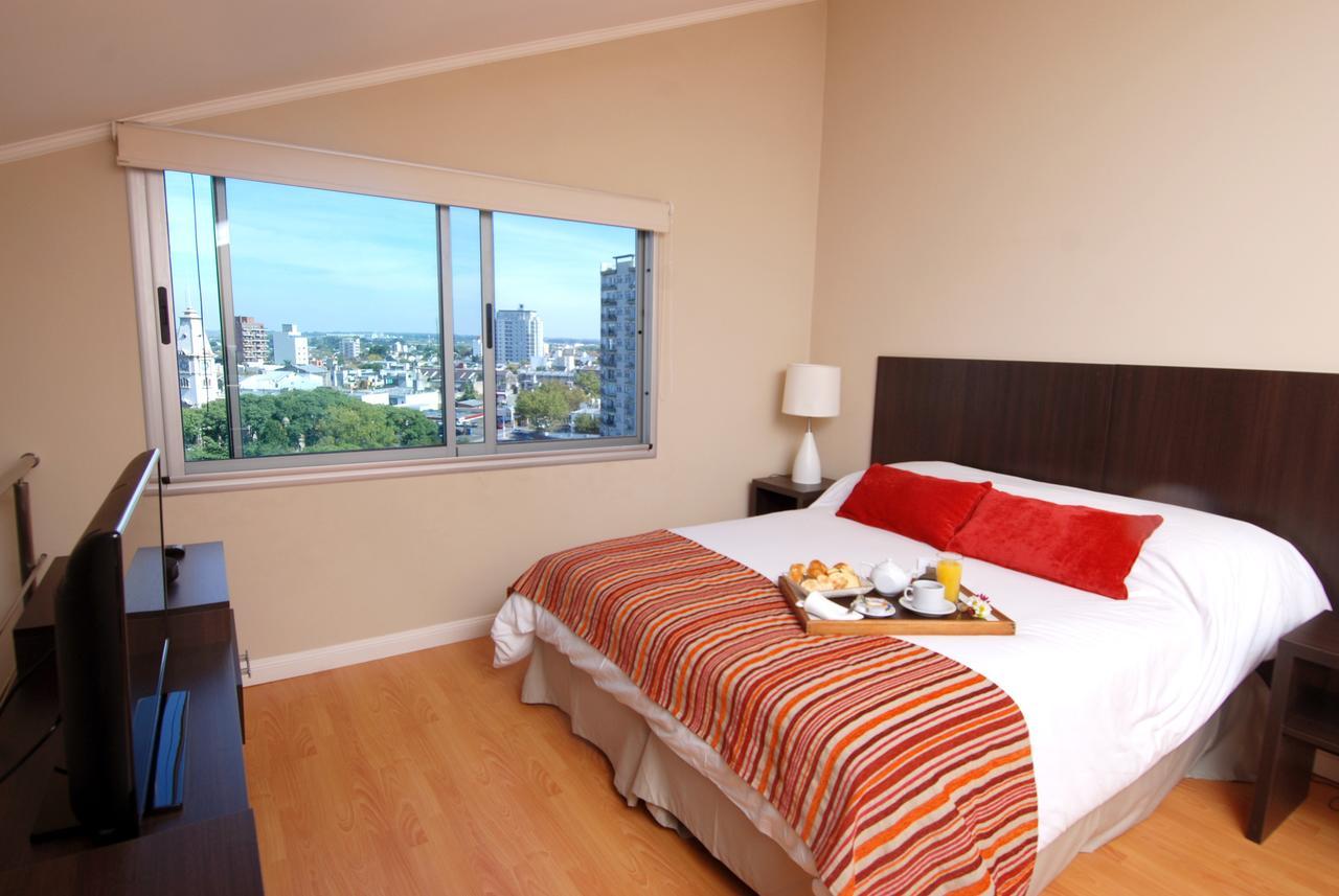Plaza Suites Campana Luaran gambar