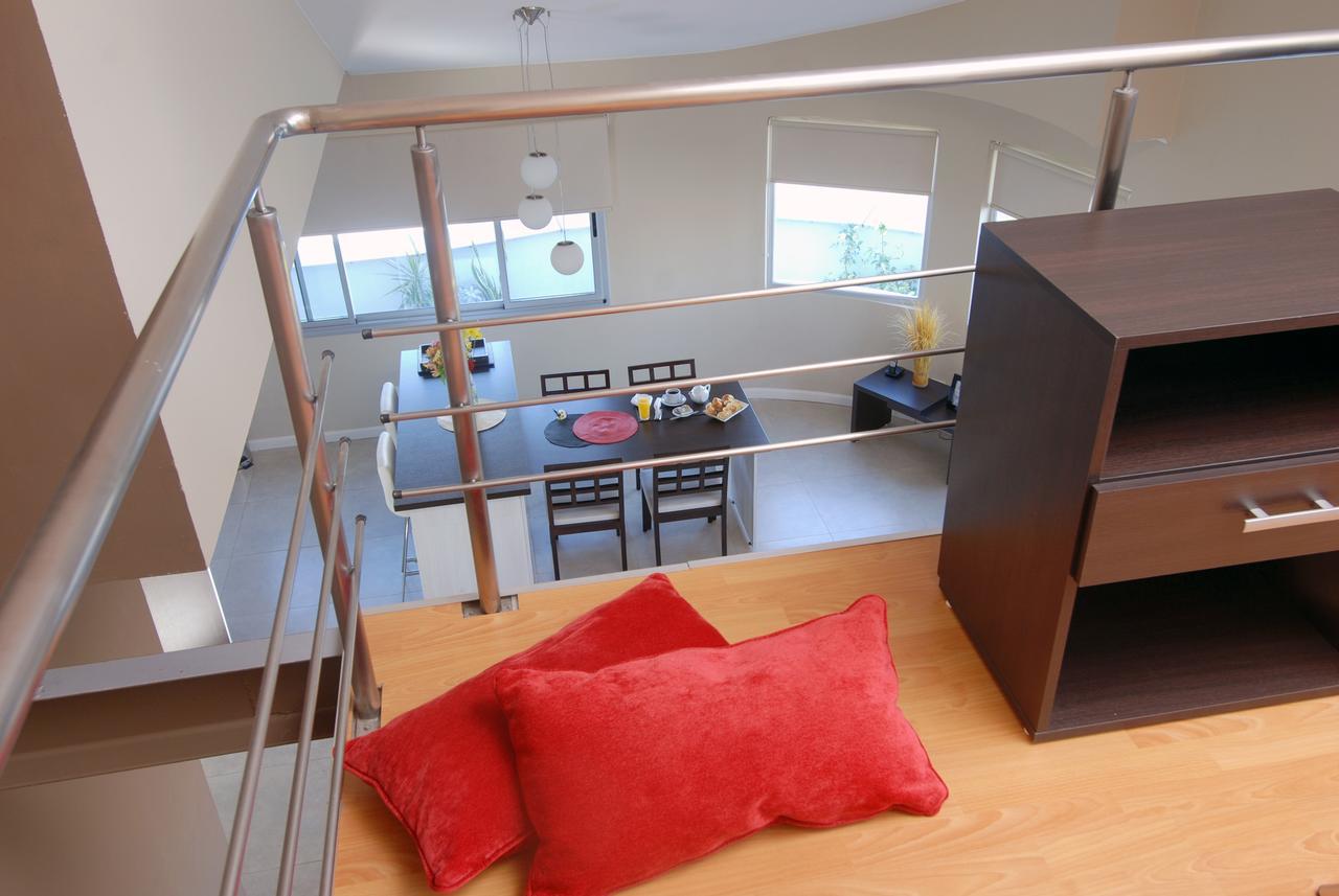 Plaza Suites Campana Luaran gambar